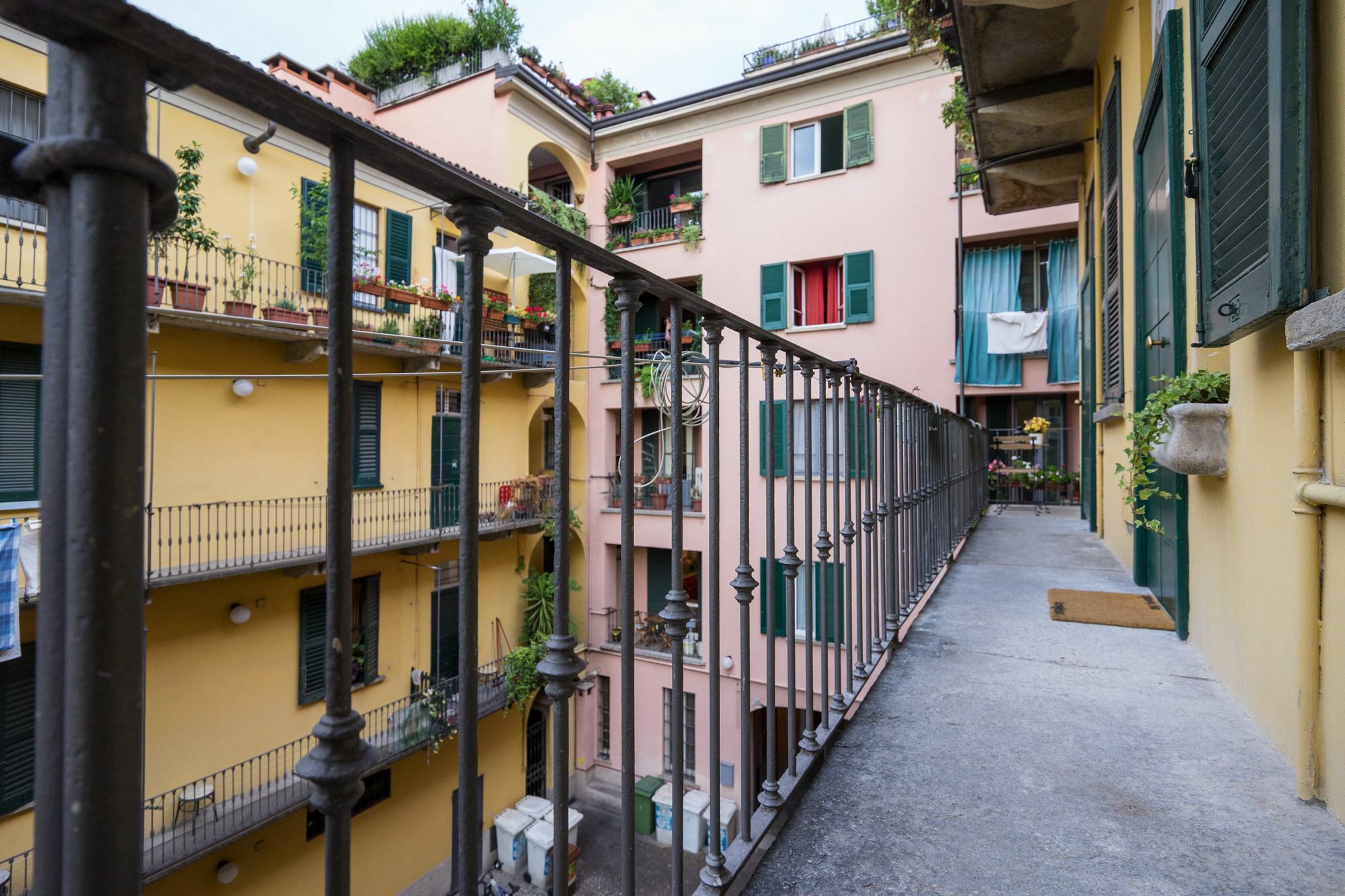 Milano Apartments Navigli Ngoại thất bức ảnh